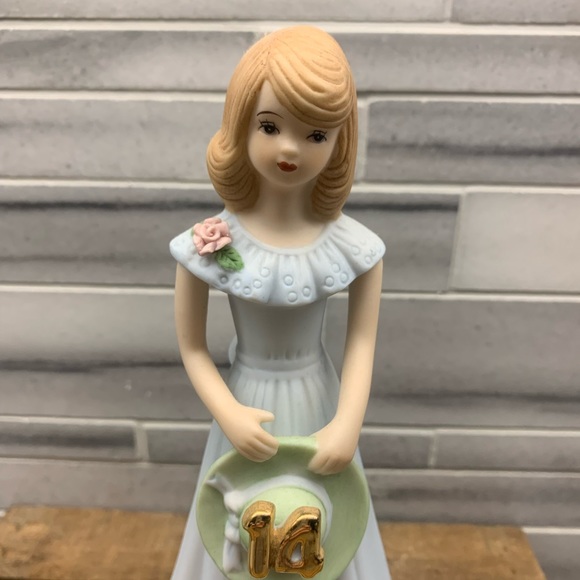 Vintage Enesco Growing Up Ceramic Birthday Girls Figurine -14 Yrs Old - Picture 5 of 6